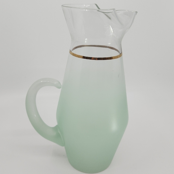 Vtg MCM West Virginia Blendo Glass Ice Lip Pitcher Frosted Green Gold Trim 9.5" - Picture 3 of 13